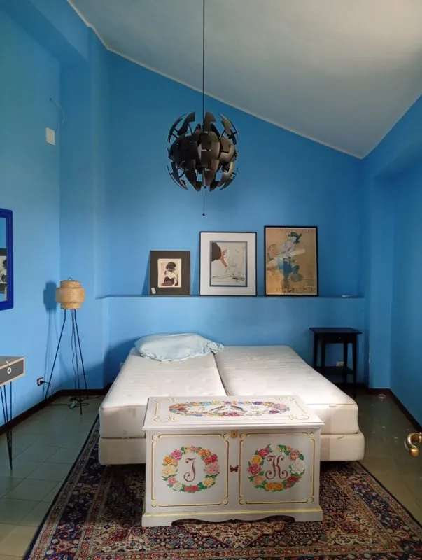Blue bedroom, original state